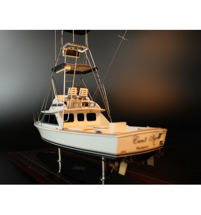 Bertram 31 1961 custom model replica