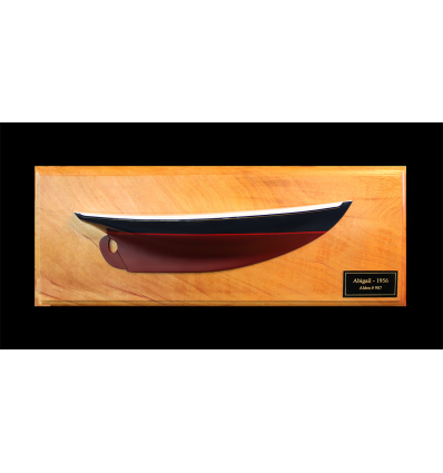 Alden 40 flushdeck half hull