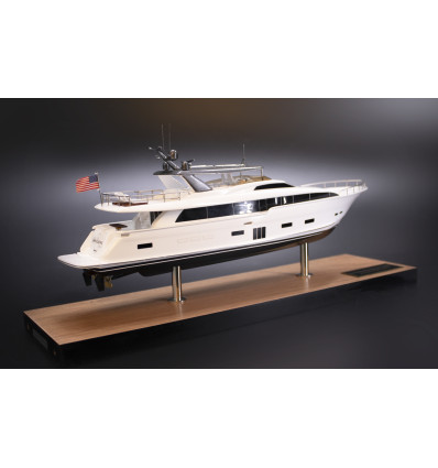 Hatteras 105 desk model