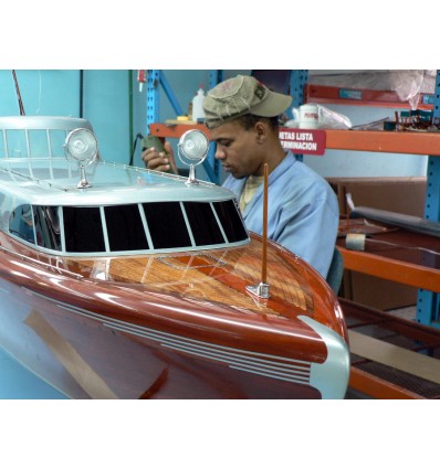 Custom Models - Hacker Craft - Hacker-Craft "Thunderbird" 1939 - 55 Foot Wooden Speedboat. - Abordage