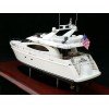 Custom Models - - Azimut 70 Flybridge Range "Sea Bear" - Abordage